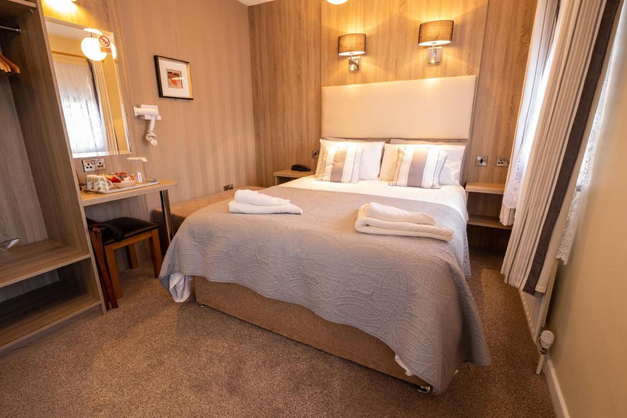 Station House Bed & Breakfast Ennistimon Εξωτερικό φωτογραφία